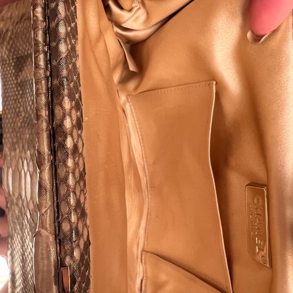 Chanel gold python clutch with crystals locker - Picture 15 of 15
